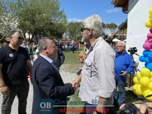 Κατερίνη – «Υιοθετώ! Δεν Αγοράζω!»: Η 1η γιορτή υιοθεσίας αδέσποτων ζώων του Δήμο είναι γεγονός (εικόνες & βίντεο)