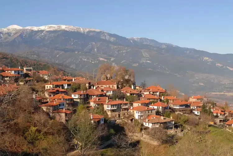 Κυριακή στο χωριό