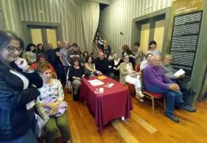 Η μαγεία της τέχνης του θεάτρου στο Κέντρο Τεχνών Εννέα Μούσες