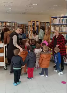 Οι βρεφονηπιακοί σταθμοί του Δήμου Κατερίνης γιόρτασαν την παγκόσμια ημέρα παιδικού βιβλίου