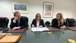 Στο Επιμελητήριο Πιερίας η Μαρία Σπυράκη: Προκλήσεις, εμπόδια και εργαλεία, για την πράσινη και ψηφιακή μετάβαση