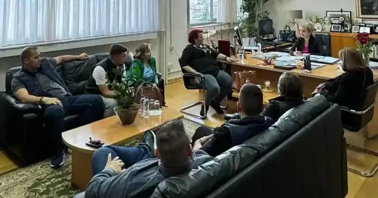 Συνάντηση της Αντιπεριφερειάρχη Πιερίας με το ΔΣ του Εξωραϊστικού Συλλόγου “Αίσονας”