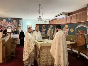 Αρχιερατική Θεία Λειτουργία στη Θεολογική Σχολή Α.Π.Θ. στη λήξη του εαρινού εξάμηνου