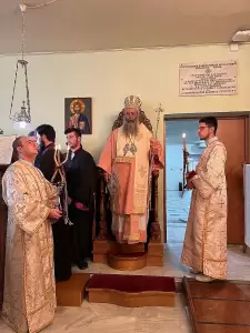 Αρχιερατική Θεία Λειτουργία στη Θεολογική Σχολή Α.Π.Θ. στη λήξη του εαρινού εξάμηνου