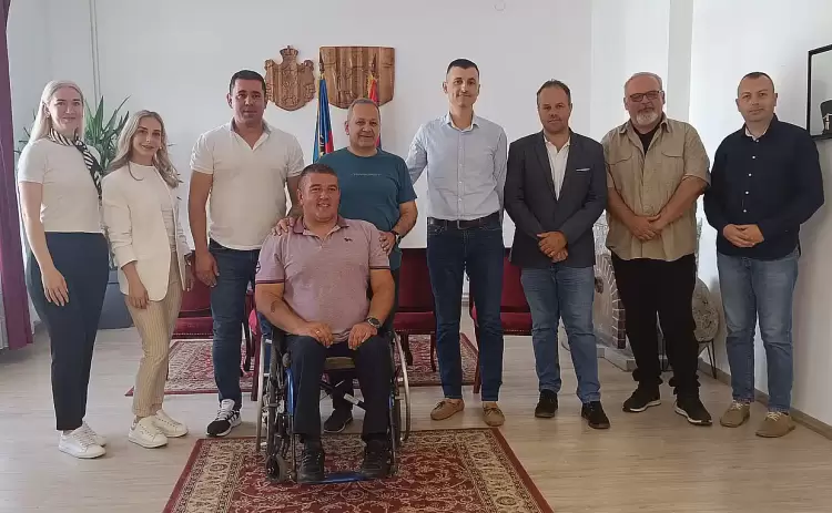 Δεσμούς φιλίας & συνεργασίας «χτίζουν» οι Δήμοι Κατερίνης & Kragujevac Σερβίας Δεσμούς φιλίας & συνεργασίας «χτίζουν» οι Δήμοι Κατερίνης & Kragujevac Σερβίας