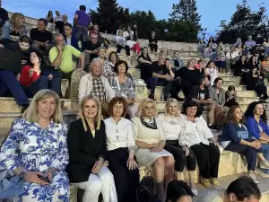 Δήμος Κατερίνης: Πανδαισία μουσικής & χορού στο Δημοτικό Θέατρο