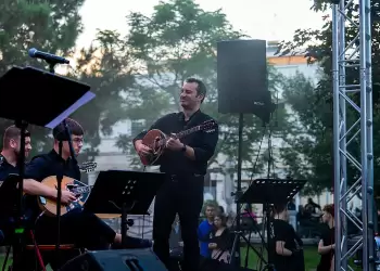 Δρόμοι Ανοιχτοί: Κατερίνη – Kragujevac: Ρυθμός, μουσική & χιλιάδες χαμόγελα στην πολυθεματική γιορτή της άνοιξης