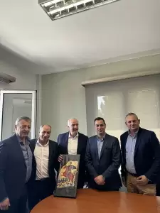 Επίσκεψη του αντιπροέδρου του Ε.Λ.Κ. κ. Ευάγγελου Μεϊμαράκη στον Δήμαρχο Πύδνας – Κολινδρού κ. Χρήστο Κομπατσιάρη