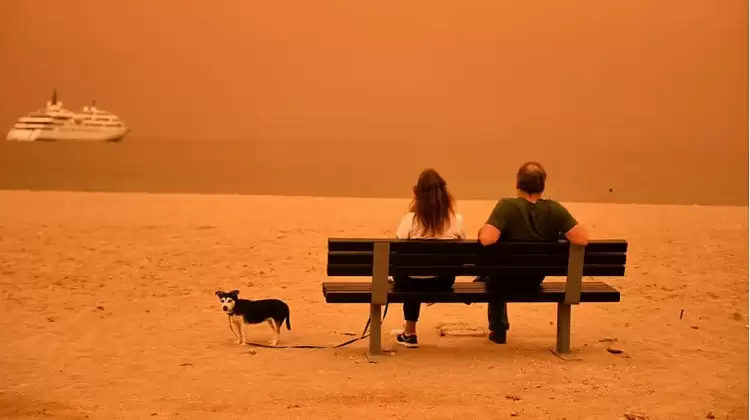 Έρχεται νέο μεγάλο κύμα αφρικανικής σκόνης – Πότε θα «χτυπήσει» την Ελλάδα Έρχεται νέο μεγάλο κύμα αφρικανικής σκόνης – Πότε θα «χτυπήσει» την Ελλάδα