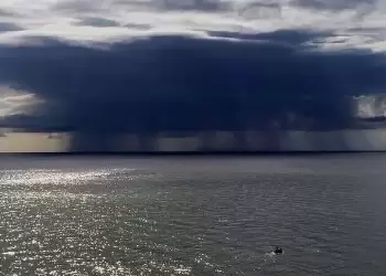 Ο καιρός σήμερα, Δευτέρα 13/5: Συννεφιά με τοπικές βροχές ή καταιγίδες στα ορεινά