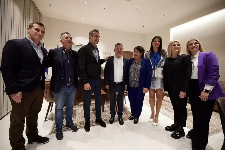 Κατερίνη: Συνάντηση Μητσοτάκη – Ντούμου στο Δημαρχείο της πόλης Κατερίνη: Συνάντηση Μητσοτάκη – Ντούμου στο Δημαρχείο της πόλης