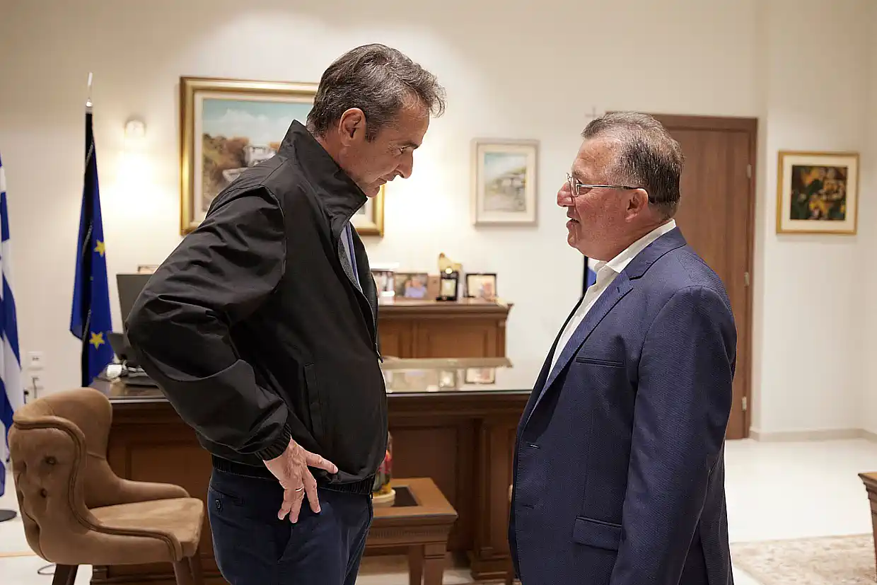 Κατερίνη: Συνάντηση Μητσοτάκη – Ντούμου στο Δημαρχείο της πόλης Κατερίνη: Συνάντηση Μητσοτάκη – Ντούμου στο Δημαρχείο της πόλης