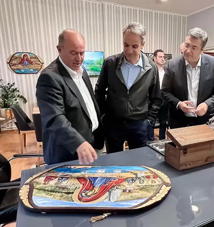 Μια Παναγιά του Ολύμπου για τον κ. Κυριάκο Μητσοτάκη Μια Παναγιά του Ολύμπου για τον κ. Κυριάκο Μητσοτάκη