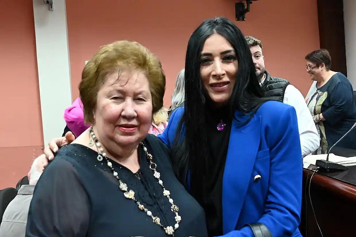 Ολύμπια Εν Δίω: Εκδήλωση για τα 15 χρόνια προσφοράς (εικόνες) Ολύμπια Εν Δίω: Εκδήλωση για τα 15 χρόνια προσφοράς