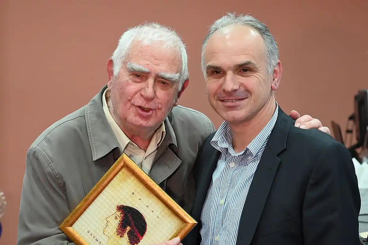 Ολύμπια Εν Δίω: Εκδήλωση για τα 15 χρόνια προσφοράς (εικόνες) Ολύμπια Εν Δίω: Εκδήλωση για τα 15 χρόνια προσφοράς