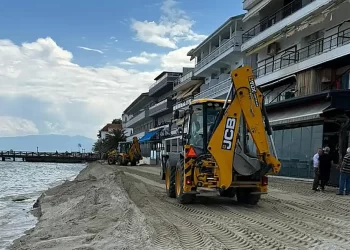 Παραλία Κατερίνης: Ξεκίνησαν οι επείγουσες εργασίες προστασίας κτισμάτων από την διάβρωση των ακτών