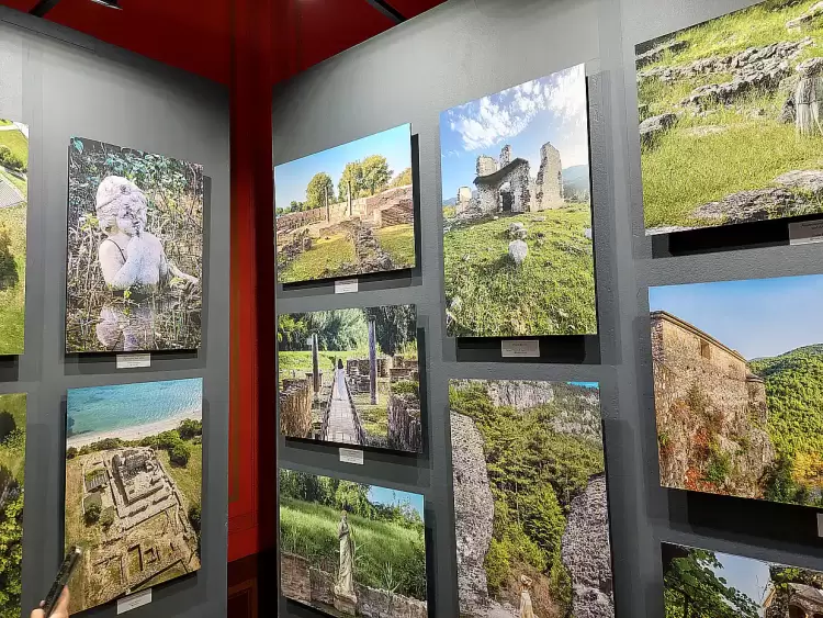 Η Πιερία στην πρωτεύουσα - «Φωτογραφικό Οδοιπορικό στη Φύση & στα Προσκυνήματα της Πιερίας» Η Πιερία στην πρωτεύουσα – «Φωτογραφικό Οδοιπορικό στη Φύση & στα Προσκυνήματα της Πιερίας»