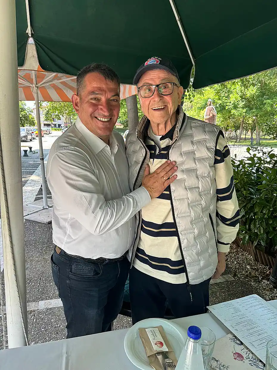 Στην Κατερίνη ο υποψήφιος ευρωβουλευτής με τη Νέα Δημοκρατία, Πύρρος Δήμας Στην Κατερίνη ο υποψήφιος ευρωβουλευτής με τη Νέα Δημοκρατία, Πύρρος Δήμας