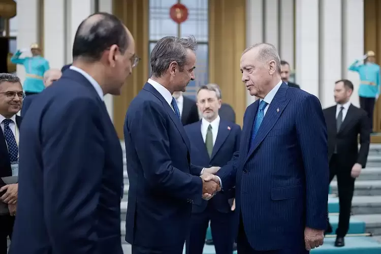 Τα δεδομένα μετά τη συνάντηση Μητσοτάκη με Ερντογάν – Τι δεν είπαν για να παραμείνουν τα «ήρεμα νερά» 