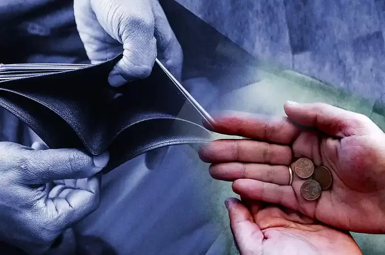 Το «τροπάριο της ακρίβειας» ψέλνουν οι καταναλωτές