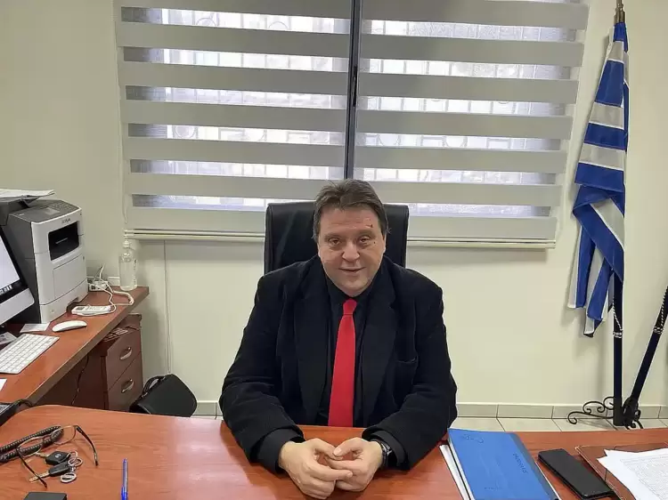 Αποχαιρετιστήρια επιστολή του Διευθυντή Δευτεροβάθμιας Εκπαίδευσης Πιερίας προς τους αφυπηρετούντες συναδέλφους