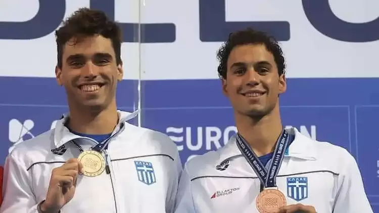 Δεύτερη σε μετάλλια η Ελλάδα στο Ευρωπαϊκό πρωτάθλημα του Βελιγραδίου – 5 χρυσά, 8 ασημένια, 4 χάλκινα από τα «δελφίνια» μας