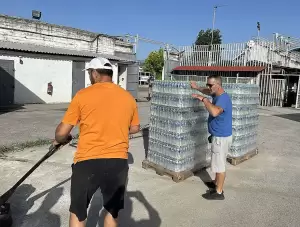 Δήμος Κατερίνης: Διανομή εμφιαλωμένων νερών στις σχολικές μονάδες όλων των βαθμίδων