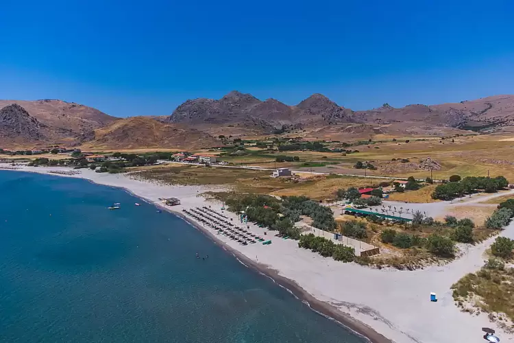 Η Λήμνος μέσα από εικόνες – 68 παραλίες με χρυσή άμμο