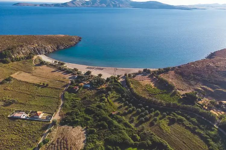 Η Λήμνος μέσα από εικόνες – Ατομική αμμουδιά