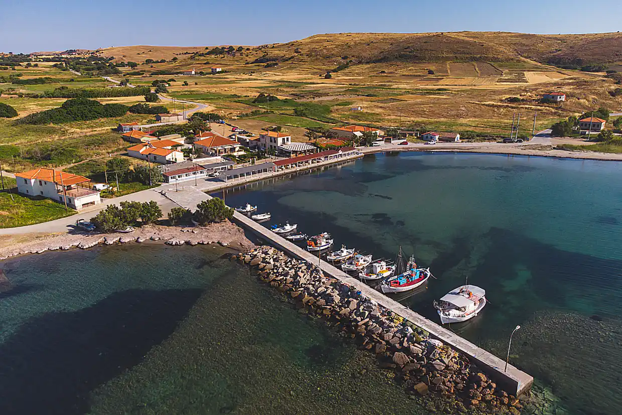 Η Λήμνος μέσα από εικόνες – Κότσινας, ένα μικρό ψαροχώρι με μεγάλη ιστορία