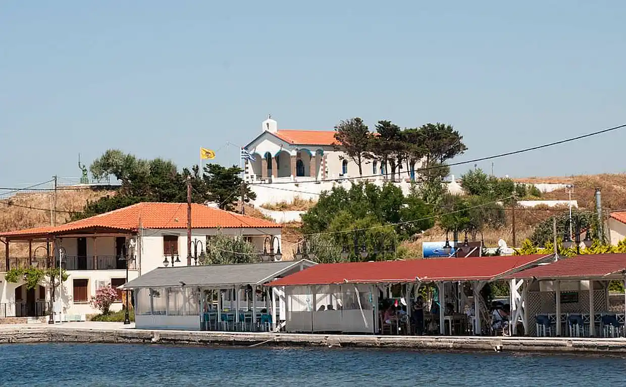 Η Λήμνος μέσα από εικόνες – Κότσινας, ένα μικρό ψαροχώρι με μεγάλη ιστορία