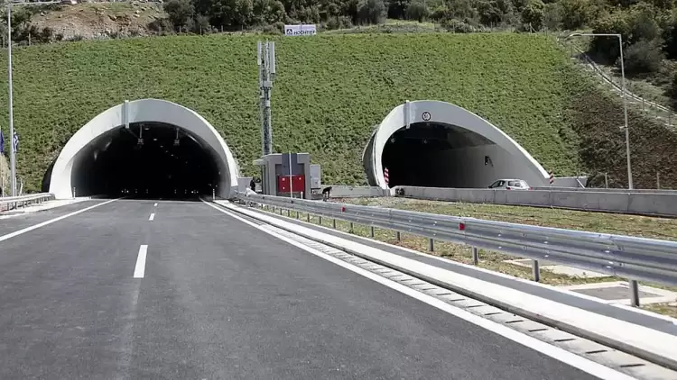 Πιερία: Κυκλοφοριακές ρυθμίσεις λόγω εκτροπής της κυκλοφορίας επί Π.Α.Θ.Ε. από τον κόμβο Ευαγγελισμού έως τον κόμβο Λεπτοκαρυάς