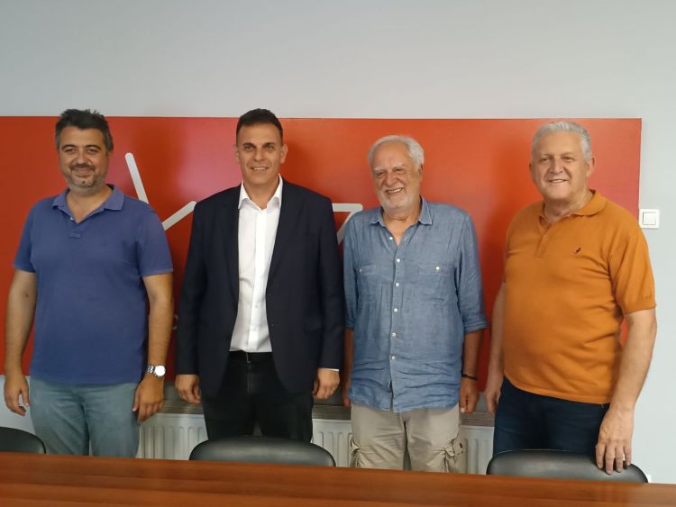 Στην Κατερίνη ο Βουλευτής Α΄ Ανατολικής Αττικής και Τομεάρχης Ψηφιακής Διακυβέρνησης Γιώργος Καραμέρος (εικόνες & βίντεο)