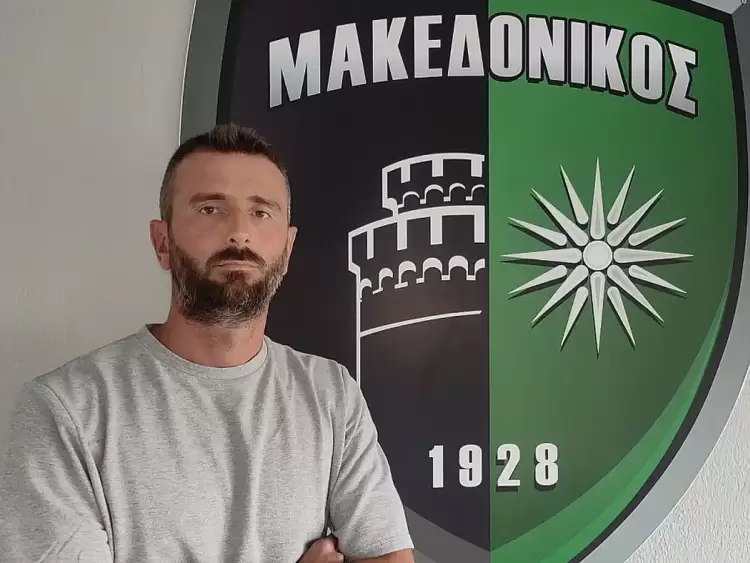 Συνεχίζει με τον Κατερινιώτη Στέλιο Μαλεζά