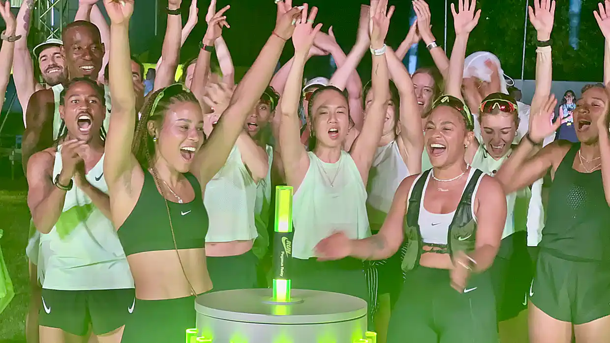 Τον «Πήγασο» υποδέχθηκε ο Όλυμπος στη φαντασμαγορική λήξη της σκυταλοδρομίας «Ελικώνας – Όλυμπος» μήκους 270 χλμ (εικόνες) Τον «Πήγασο» υποδέχθηκε ο Όλυμπος στη φαντασμαγορική λήξη της σκυταλοδρομίας «Ελικώνας – Όλυμπος» μήκους 270 χλμ