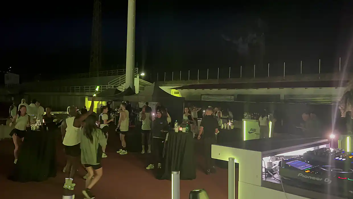 Τον «Πήγασο» υποδέχθηκε ο Όλυμπος στη φαντασμαγορική λήξη της σκυταλοδρομίας «Ελικώνας – Όλυμπος» μήκους 270 χλμ (εικόνες) Τον «Πήγασο» υποδέχθηκε ο Όλυμπος στη φαντασμαγορική λήξη της σκυταλοδρομίας «Ελικώνας – Όλυμπος» μήκους 270 χλμ