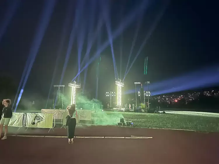 Τον «Πήγασο» υποδέχθηκε ο Όλυμπος στη φαντασμαγορική λήξη της σκυταλοδρομίας «Ελικώνας – Όλυμπος» μήκους 270 χλμ (εικόνες) Τον «Πήγασο» υποδέχθηκε ο Όλυμπος στη φαντασμαγορική λήξη της σκυταλοδρομίας «Ελικώνας – Όλυμπος» μήκους 270 χλμ