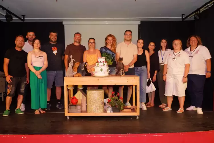 53ο Φεστιβάλ Ολύμπου-Παιδικό θέατρο Σερβίας Πρωτοποριακή παράσταση σε τρεις γλώσσες 53ο Φεστιβάλ Ολύμπου Παιδικό θέατρο Σερβίας Πρωτοποριακή παράσταση σε τρεις γλώσσες