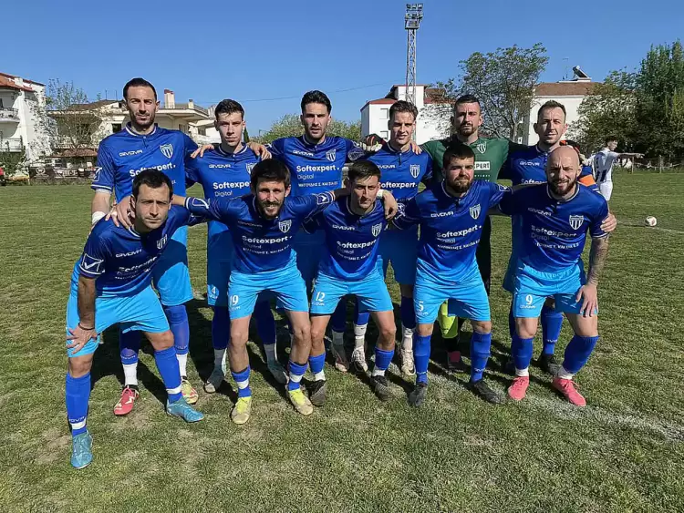 Αιγινιακός: Ανανέωση με Κώστα Κουγιουμτζόγλου και Τάσο Μπουρανή