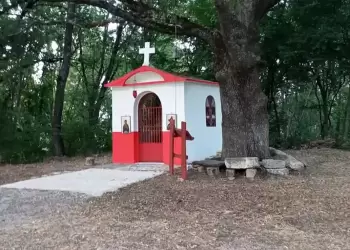 Γιορτάζει το Εξωκλήσι της Αγίας Παρασκευής στο Ελατοχώρι