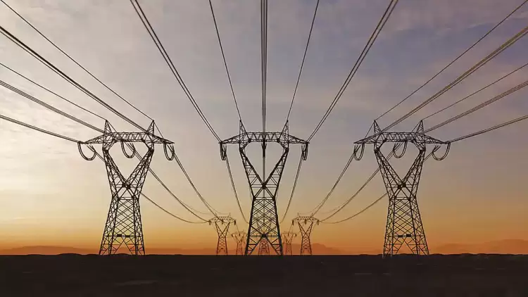 Ηλεκτρικό ρεύμα: Έκρηξη στις τιμές λόγω Ουγγαρίας, Ουκρανίας και Κοζλοντούι