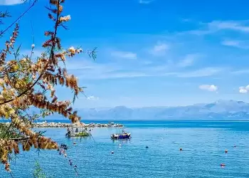 Ο καιρός σήμερα, Παρασκευή 12/7: Γενικά αίθριος με νεφώσεις και υψηλές θερμοκρασίες Ο καιρός σήμερα, Παρασκευή 12/7: Γενικά αίθριος με νεφώσεις και υψηλές θερμοκρασίες