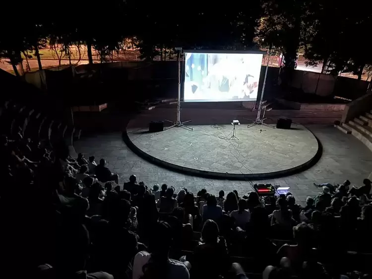 Καλοκαίρι στην Κατερίνη με θερινό σινεμά Καλοκαίρι στην Κατερίνη με θερινό σινεμά