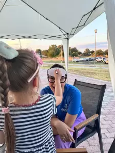 Η Καλοκαιρινή Γιορτή του Βενιαμίν Η Καλοκαιρινή Γιορτή του Βενιαμίν