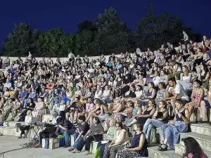 Κατερίνη: Το «Θερινό Σινεμά στην πόλη - Συντροφιά με τα Αστέρια» άνοιξε αυλαία Κατερίνη: Το «Θερινό Σινεμά στην πόλη – Συντροφιά με τα Αστέρια» άνοιξε αυλαία