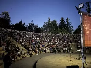 Κατερίνη: Το «Θερινό Σινεμά στην πόλη - Συντροφιά με τα Αστέρια» άνοιξε αυλαία Κατερίνη: Το «Θερινό Σινεμά στην πόλη – Συντροφιά με τα Αστέρια» άνοιξε αυλαία