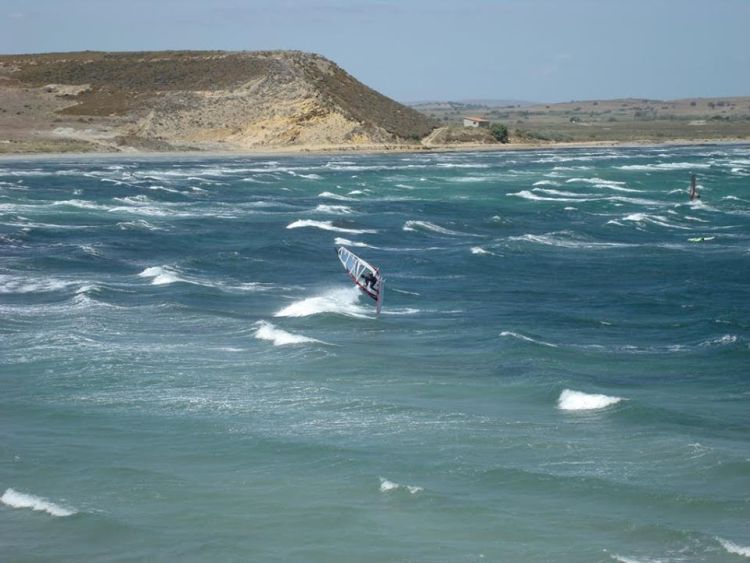 Λήμνος: Τα έχει όλα και συμφέρει