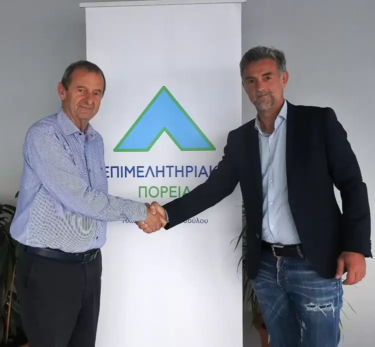 Μαζί μας στην Επιμελητηριακή Πορεία, με επικεφαλής τον Ηλία Χατζηχριστοδούλου ο Τζιουμέρκας Στέφανος Μαζί μας στην Επιμελητηριακή Πορεία, με επικεφαλής τον Ηλία Χατζηχριστοδούλου ο Τζιουμέρκας Στέφανος