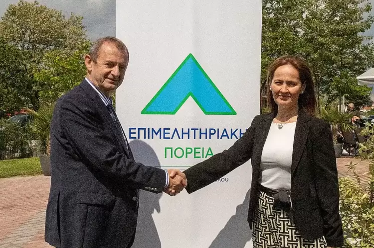 Μαζί μας η Κοντούλη Κωνσταντία, Υποψήφια Σύμβουλος στην Επιμελητηριακή Πορεία, με επικεφαλής τον Ηλία Χατζηχριστοδούλου.