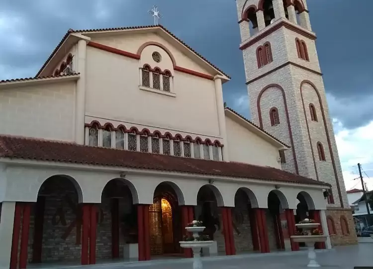 Με κατάνυξη η υποδοχή του αγίου λείψανου του Οσίου Παρθενίου στον Ιερό Ναό Αγίας Παρασκευής Κονταριώτισσας